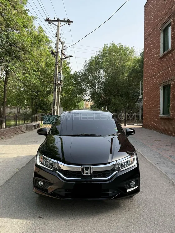 Honda City 2025 for Sale in Lahore Image-1