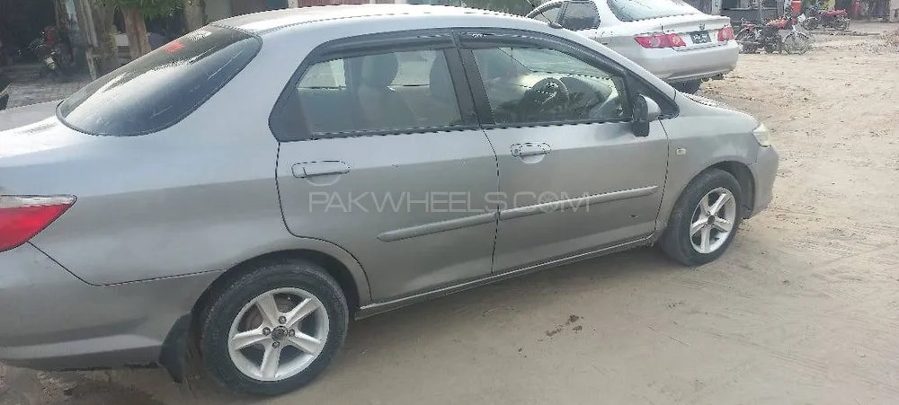 Honda City 2006 for Sale in Multan Image-1
