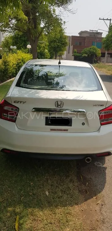 Honda City 2015 for Sale in Faisalabad Image-1