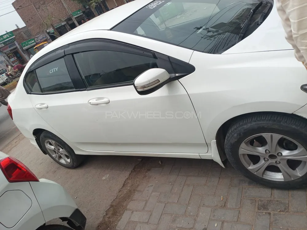 Honda City 2015 for Sale in Jhang Image-1