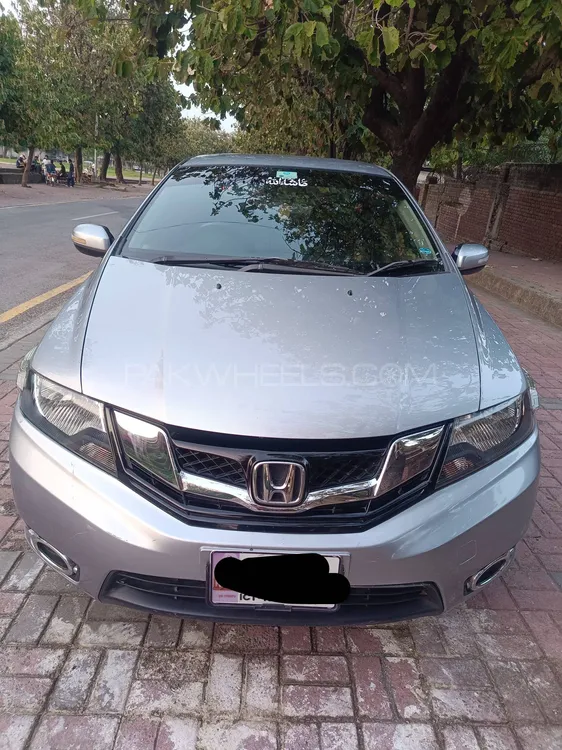 Honda City 2018 for Sale in Islamabad Image-1