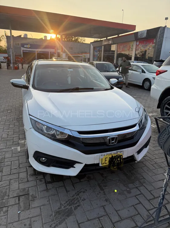 Honda Civic 2018 for Sale in Sialkot Image-1