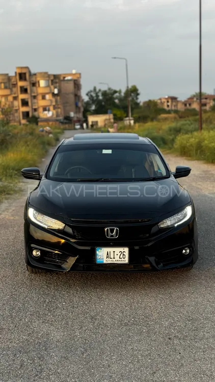 Honda Civic 2018 for Sale in Islamabad Image-1