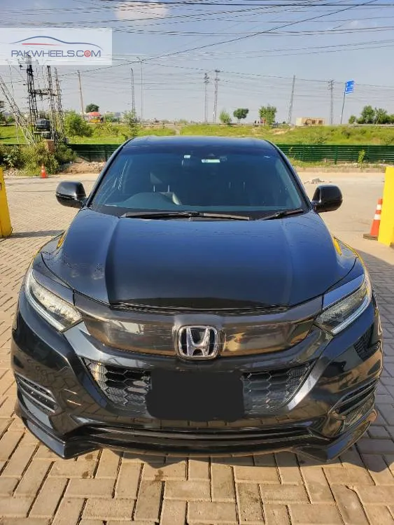 Honda Vezel 2018 for Sale in Rawalpindi Image-1