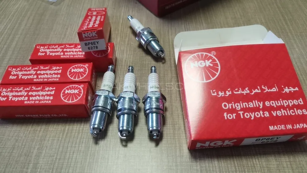 NGK BP6EY Spark Plugs Image-1