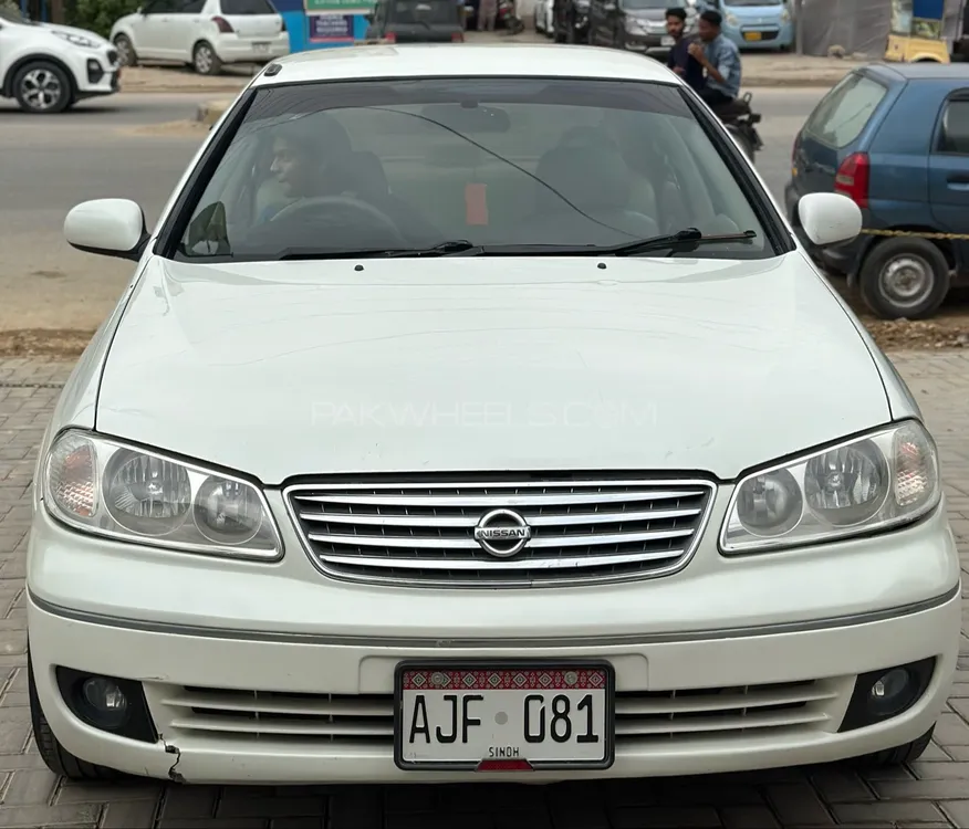 Nissan Sunny 2005 for Sale in Karachi Image-1