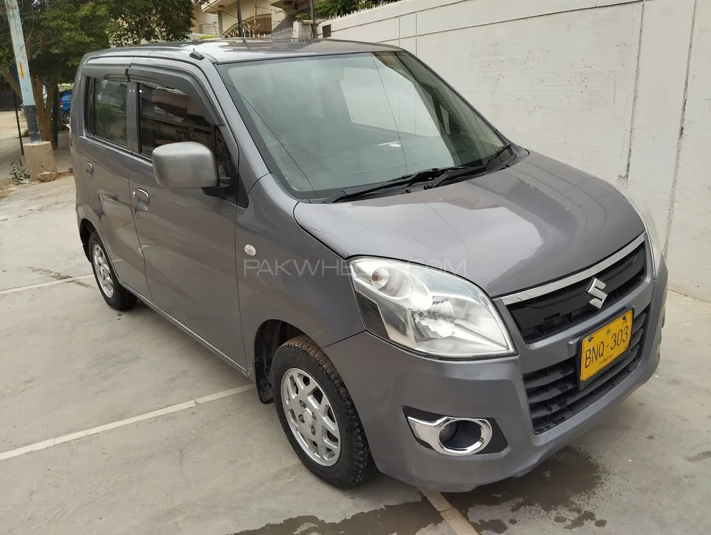 سوزوکی ویگن آر 2018 for Sale in کراچی Image-1