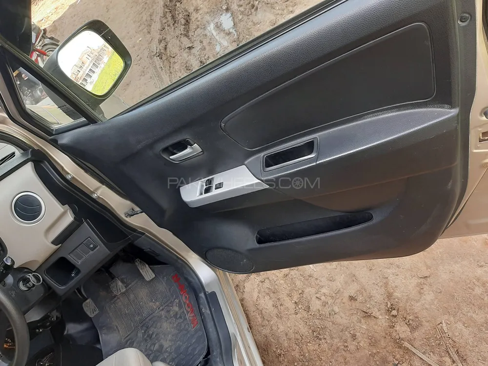 Suzuki Wagon R 2016 for Sale in Faisalabad Image-1