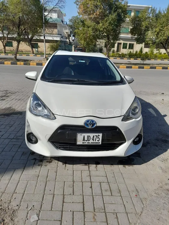 Toyota Aqua 2015 for Sale in Islamabad Image-1