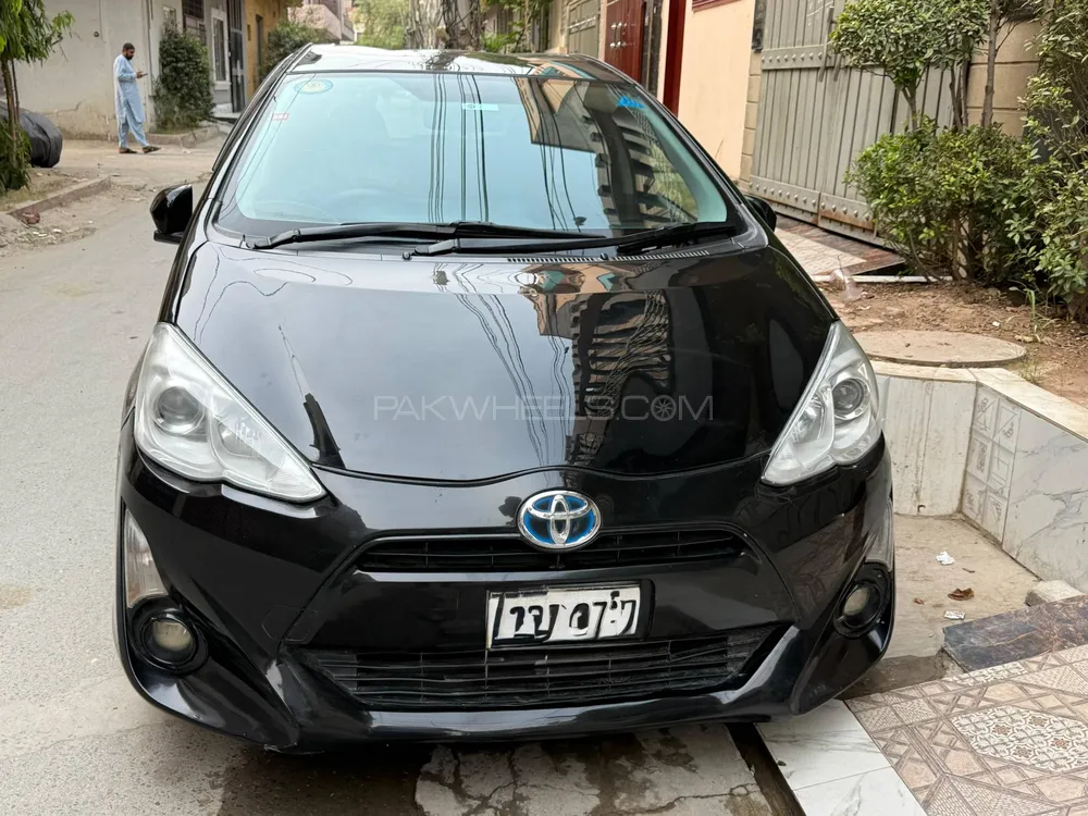 Toyota Aqua 2017 for Sale in Lahore Image-1