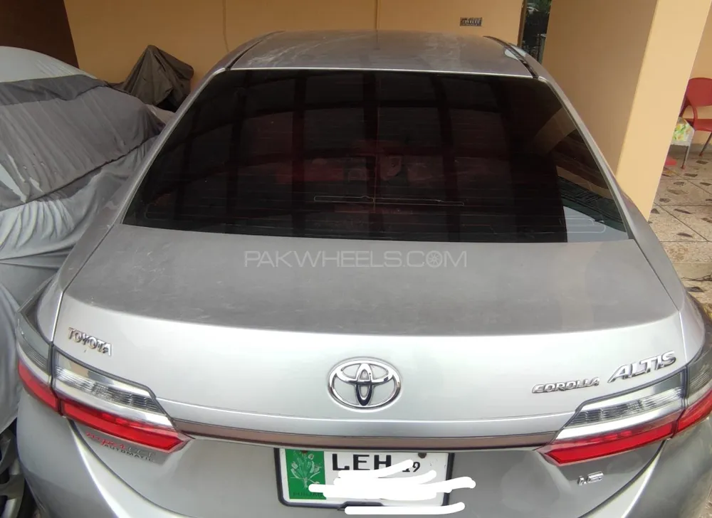 Toyota Corolla 2019 for Sale in Lahore Image-1
