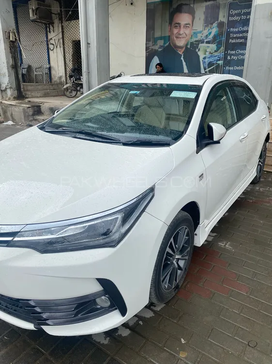 Toyota Corolla 2019 for Sale in Peshawar Image-1