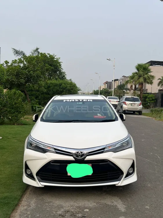 Toyota Corolla 2021 for Sale in Lahore Image-1