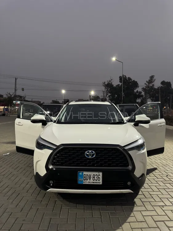 Toyota Corolla Cross 2024 for Sale in Gujranwala Image-1