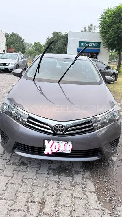 Toyota Corolla 2016 for Sale in Gujranwala Image-1
