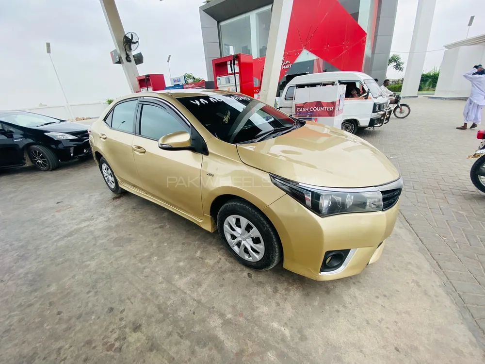 Toyota Corolla 2016 for Sale in Karachi Image-1