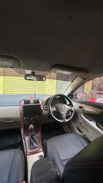 Toyota Corolla 2011 for Sale in Lahore Image-1