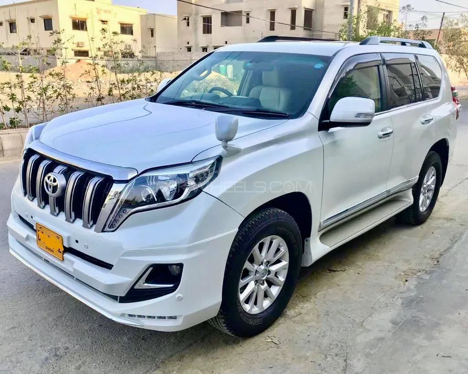 Toyota Prado 2010 for Sale in Karachi Image-1