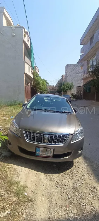 Toyota Premio 2007 for Sale in Wah cantt Image-1