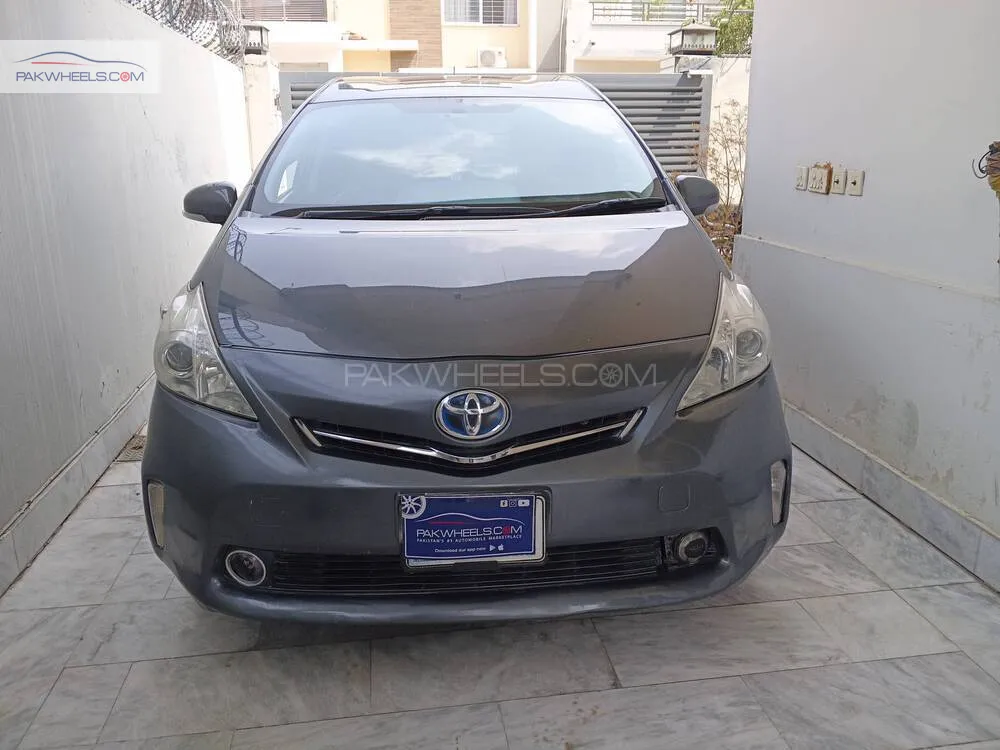 ٹویوٹا پریوس الفا 2012 for Sale in اسلام آباد Image-1