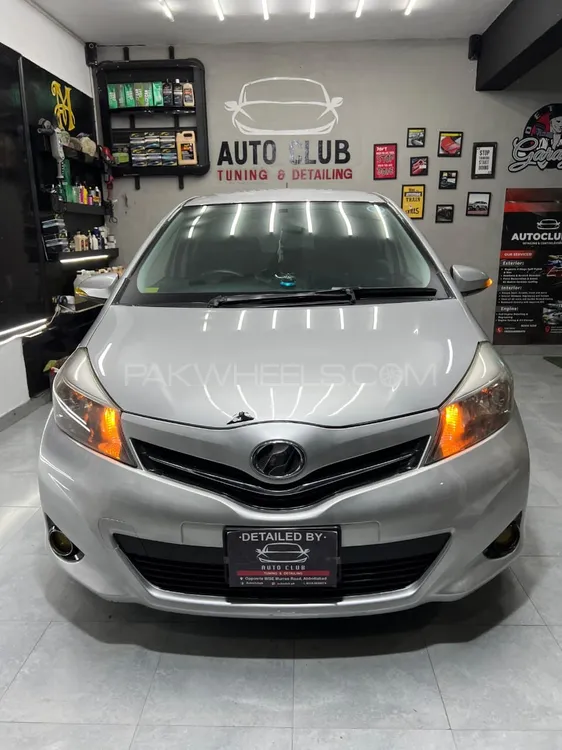 Toyota Vitz 2014 for Sale in Abbottabad Image-1