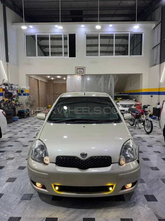 Toyota Vitz 2002 for Sale in Quetta Image-1
