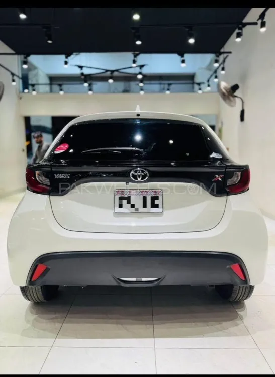 Toyota Yaris Hatchback 2020 for Sale in Karachi Image-1
