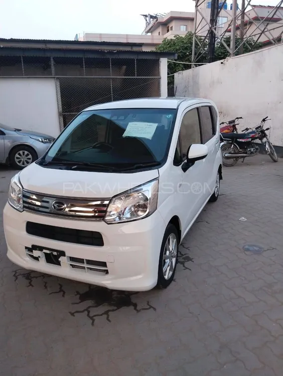Daihatsu Move 2025 for Sale in Sialkot Image-1