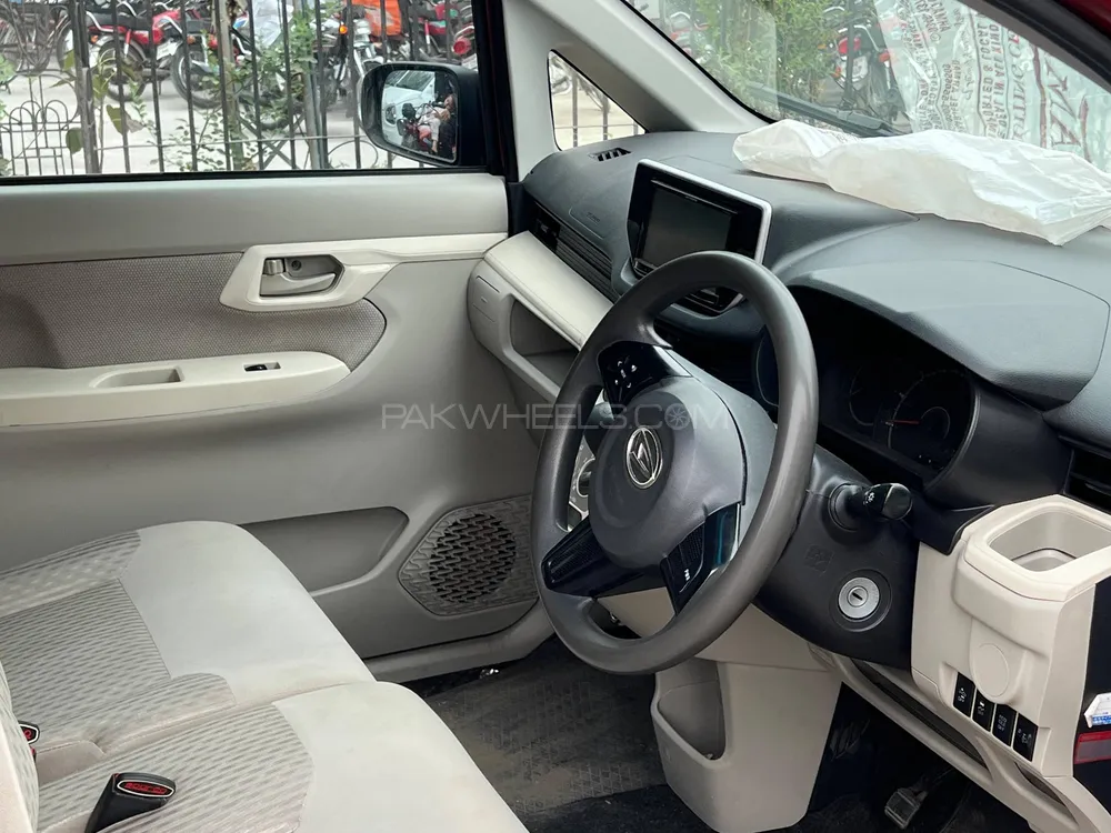 Daihatsu Move 2019 for Sale in Gujranwala Image-1