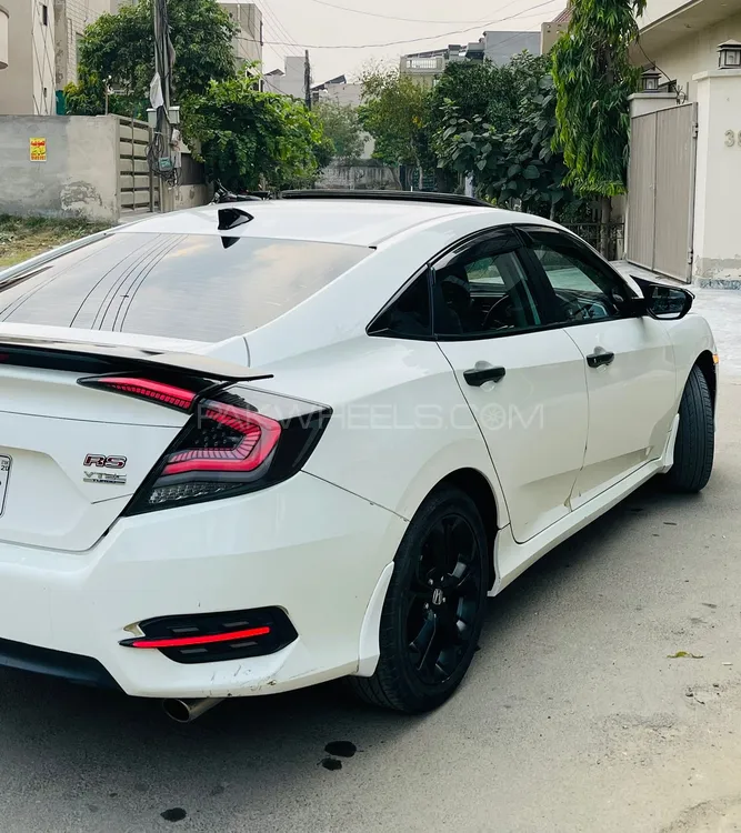 Honda Civic 2020 for Sale in Lahore Image-1