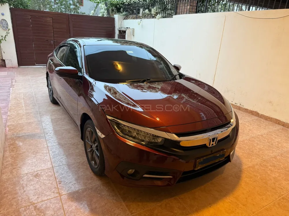 Honda Civic 2018 for Sale in Karachi Image-1