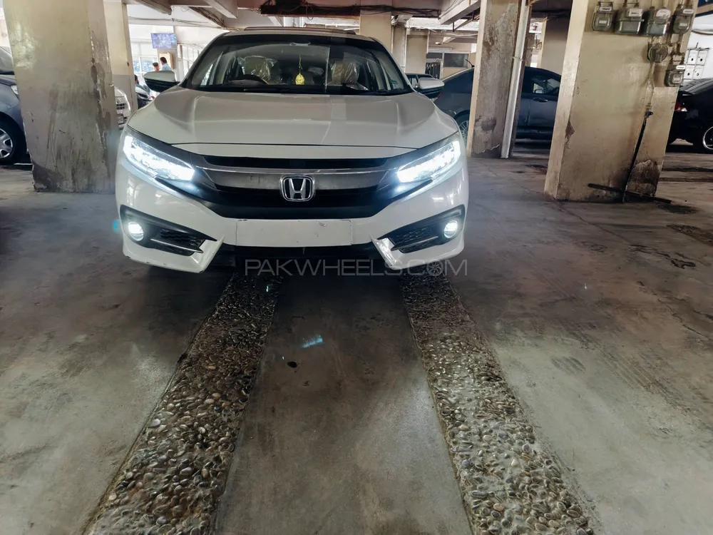 Honda Civic 2020 for Sale in Karachi Image-1
