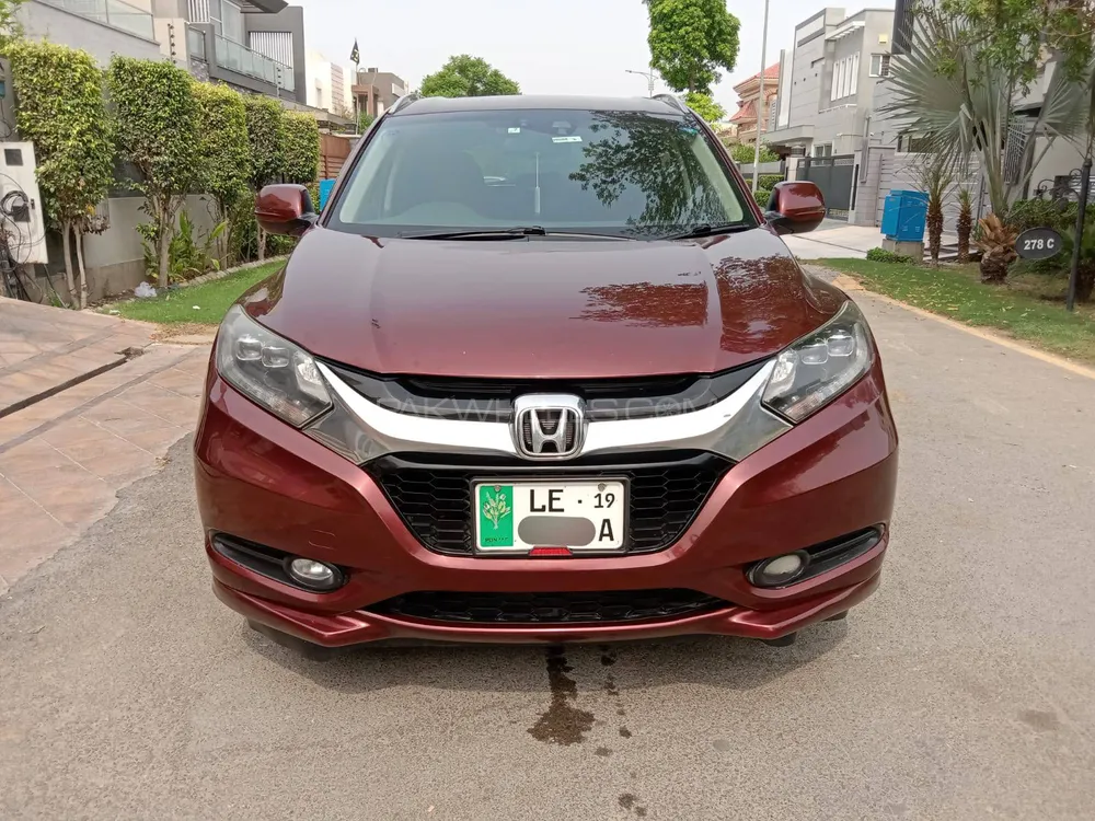 Honda Vezel 2015 for Sale in Lahore Image-1