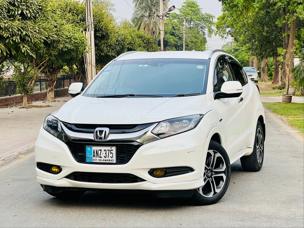 Honda Vezel 2019 for Sale in Lahore Image-1