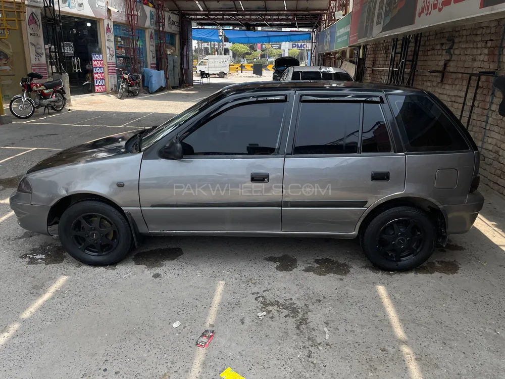 Suzuki Cultus 2010 for Sale in Peshawar Image-1