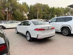BMW i5 edrive40
Model: 2024
Zero Meter
Unregistered 

*Dewan Import
*Dewan Warranty

Calling and Visiting Hours

Monday to Saturday

11:00 AM to 7:00 PM