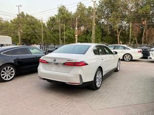 BMW i5 edrive40
Model: 2024
Zero Meter
Unregistered 

*Dewan Import
*Dewan Warranty

Calling and Visiting Hours

Monday to Saturday

11:00 AM to 7:00 PM