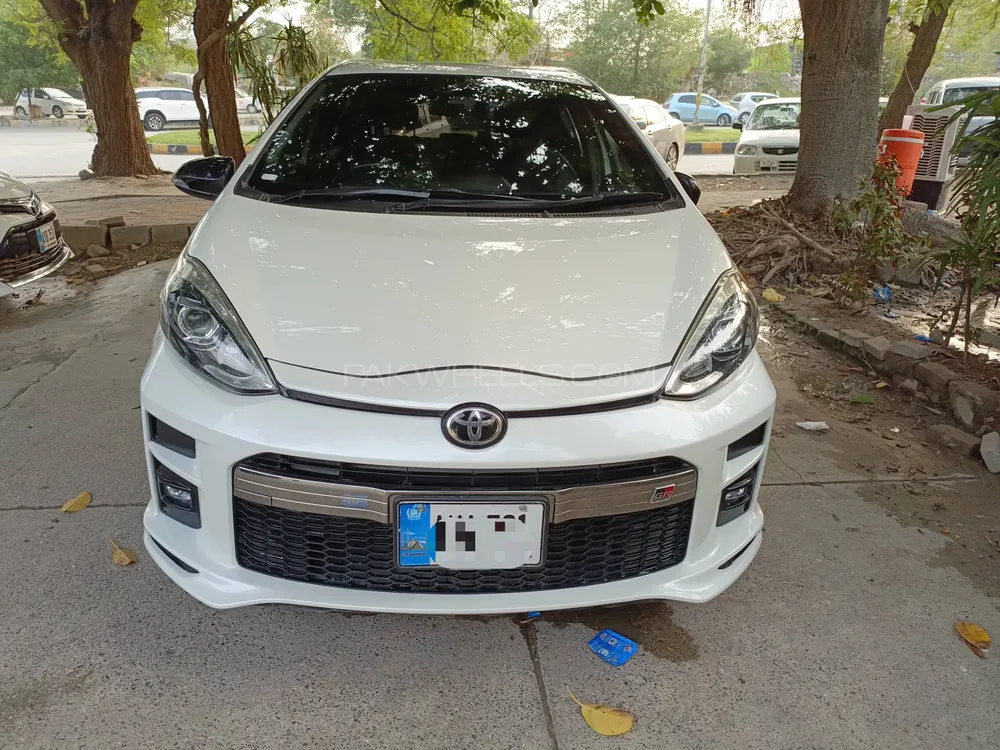 Toyota Aqua 2018 for Sale in Islamabad Image-1