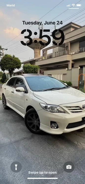 Toyota Corolla 2013 for Sale in Faisalabad Image-1