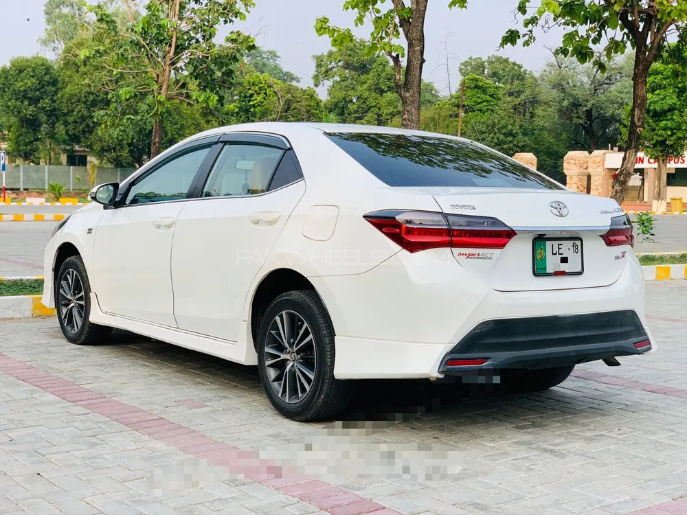 Toyota Corolla 2018 for Sale in Kharian Image-1