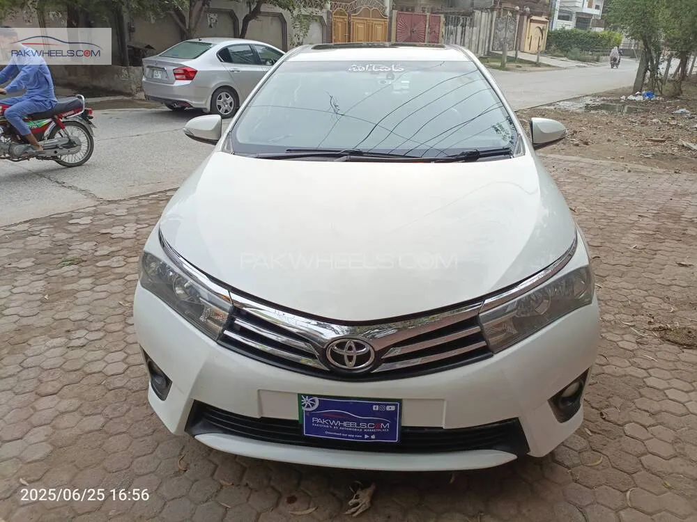 Toyota Corolla 2015 for Sale in Gujranwala Image-1