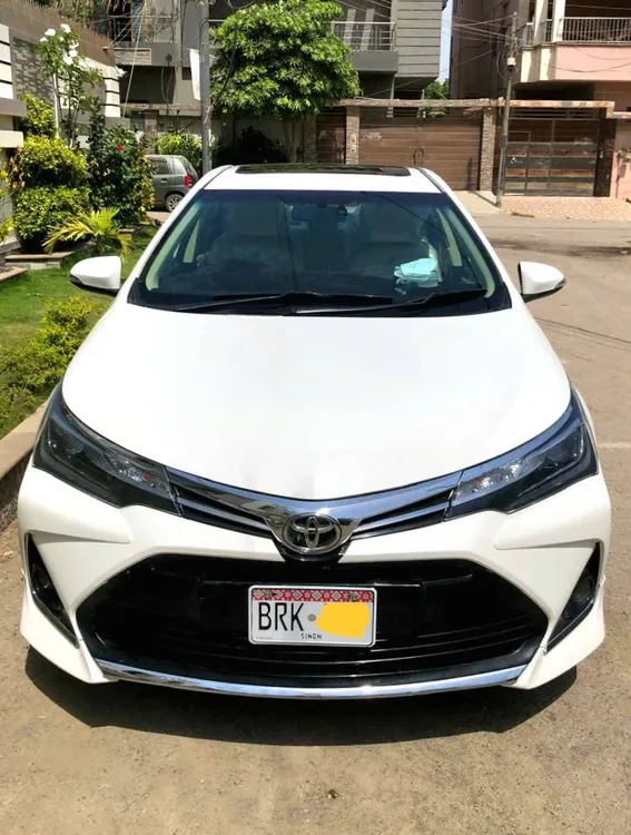 Toyota Corolla 2020 for Sale in Karachi Image-1