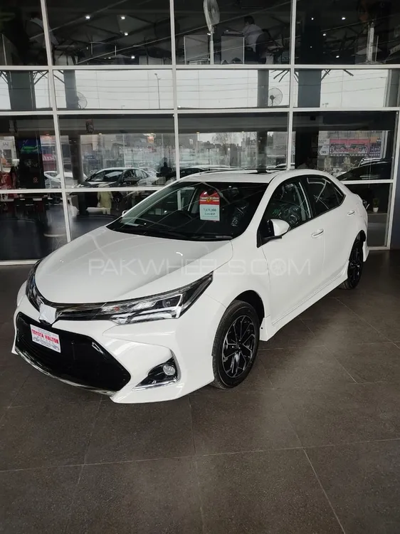 Toyota Corolla 2025 for Sale in Lahore Image-1