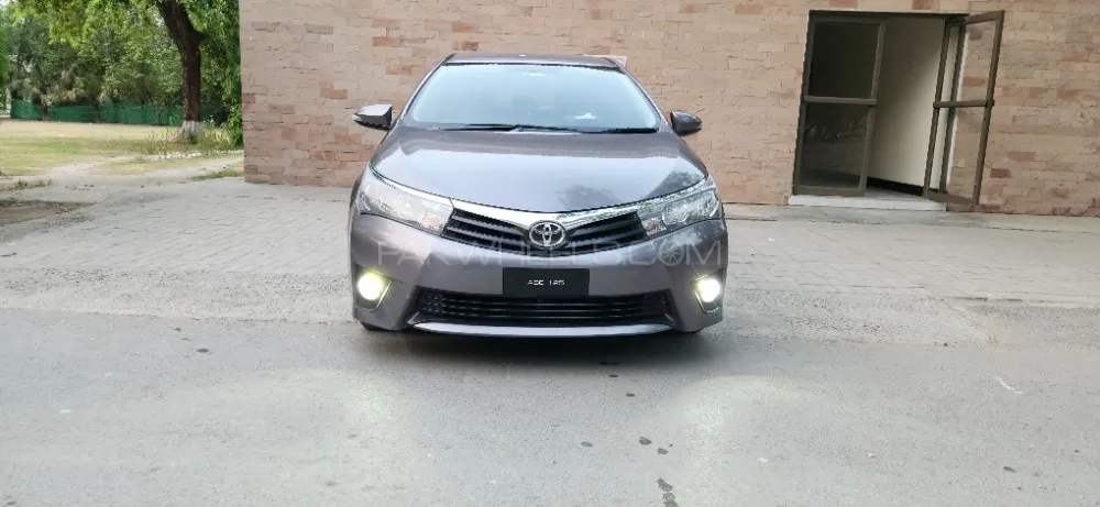 Toyota Corolla 2016 for Sale in Lahore Image-1