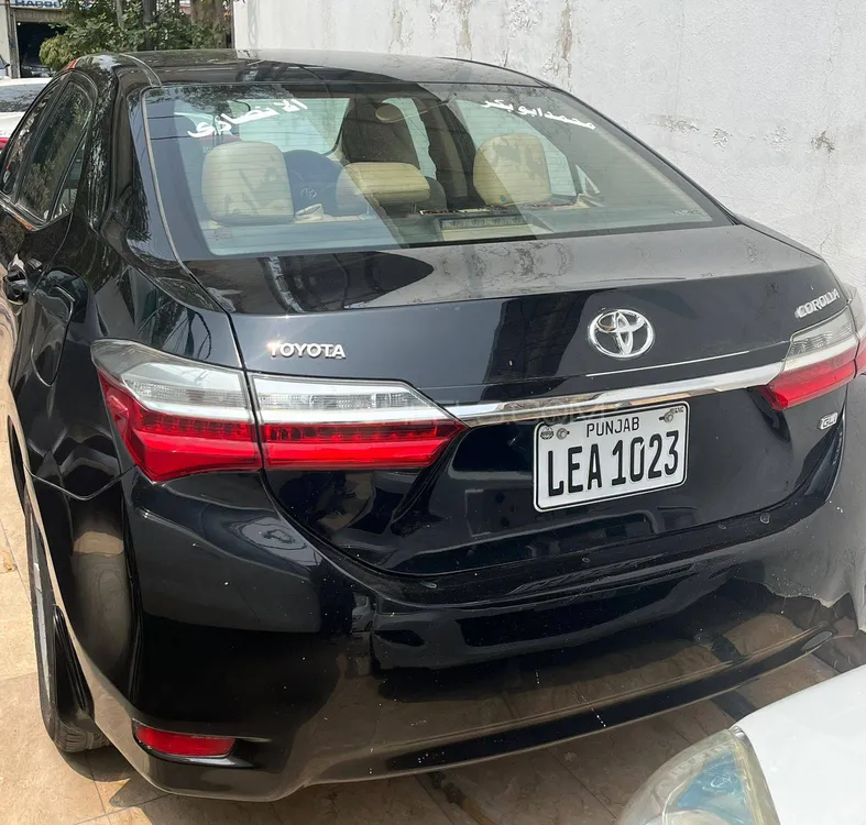 Toyota Corolla 2018 for Sale in Lahore Image-1