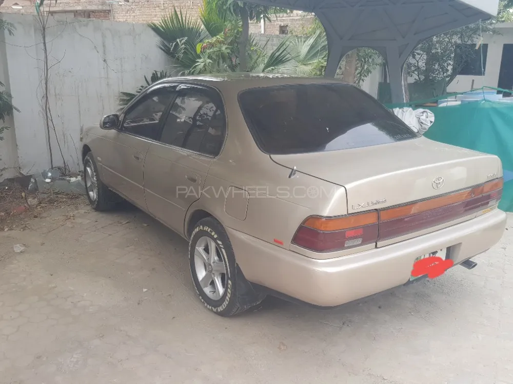 Toyota Corolla 2000 for Sale in Peshawar Image-1