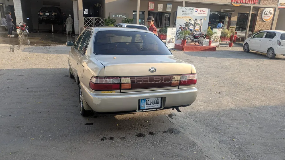 Toyota Corolla 1999 for Sale in Islamabad Image-1