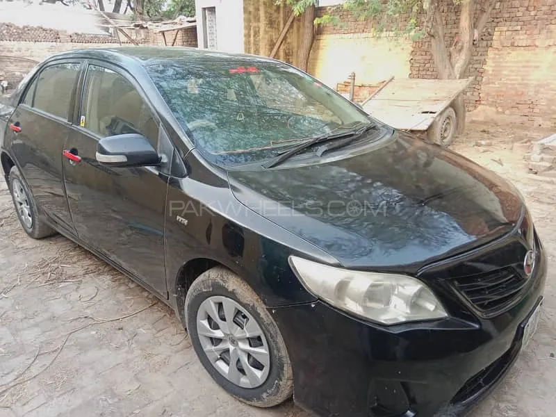 Toyota Corolla 2011 for Sale in Islamabad Image-1