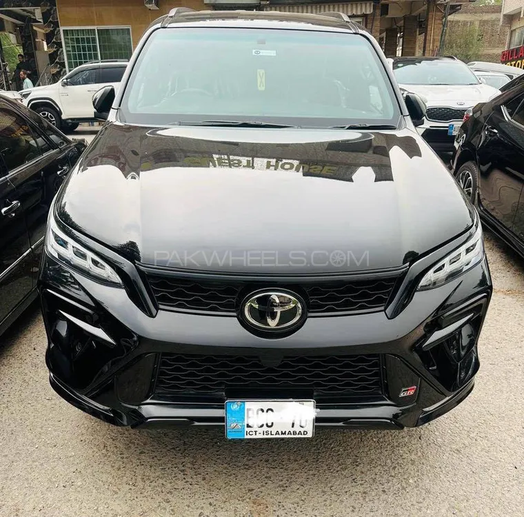 Toyota Fortuner 2023 for Sale in Islamabad Image-1