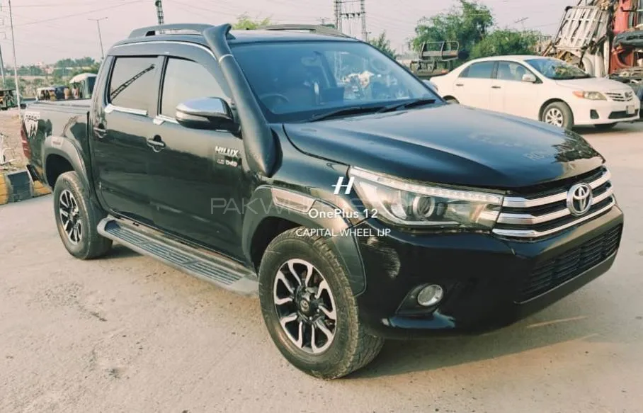 Toyota Hilux 2008 for Sale in Islamabad Image-1